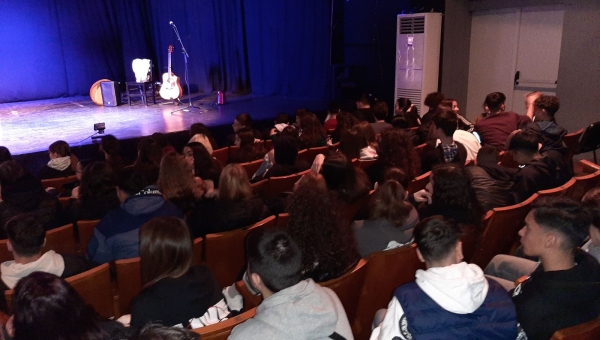 Θεατρική παράσταση Οδύσσειας